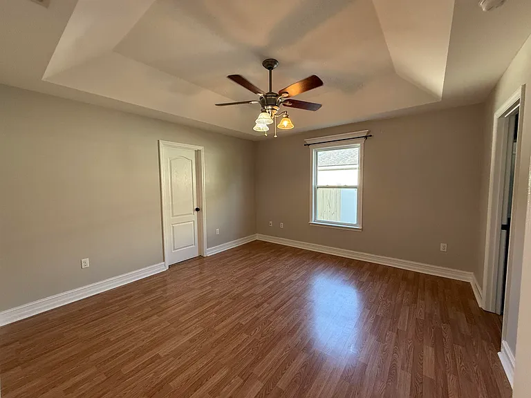 37 Cochise St — Photo 8