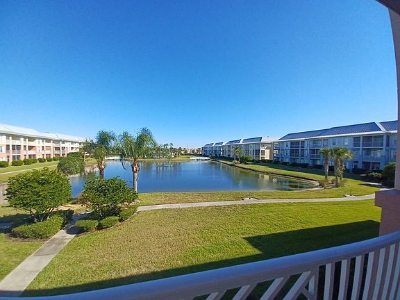 3rd image of 255 Atlantis Cir Unit 201