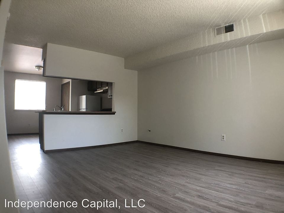 1st image of 2511 N Lee Ave APT 1