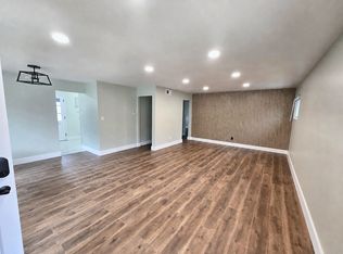 2514 Ingleside Dr, Parma, OH 44134