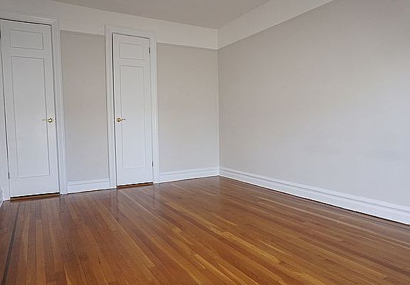 5th image of 855 Ocean Ave #67