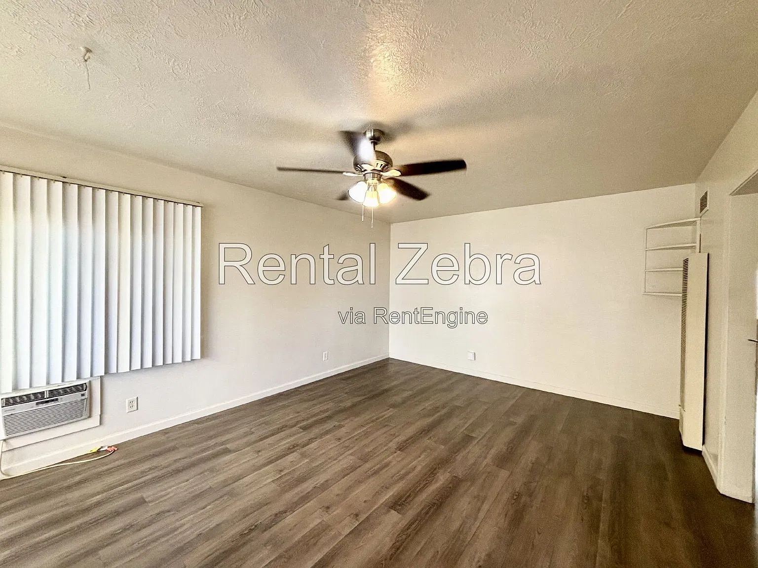 2 bed, 1.0 bath, 835 sqft, $1,325 — Photo 3