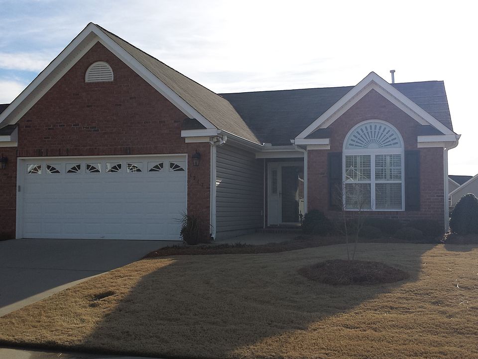 1st image of 1717 Stone Wood Dr