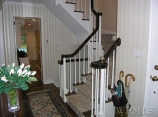 68 Overlook Dr, Chappaqua, NY 10514