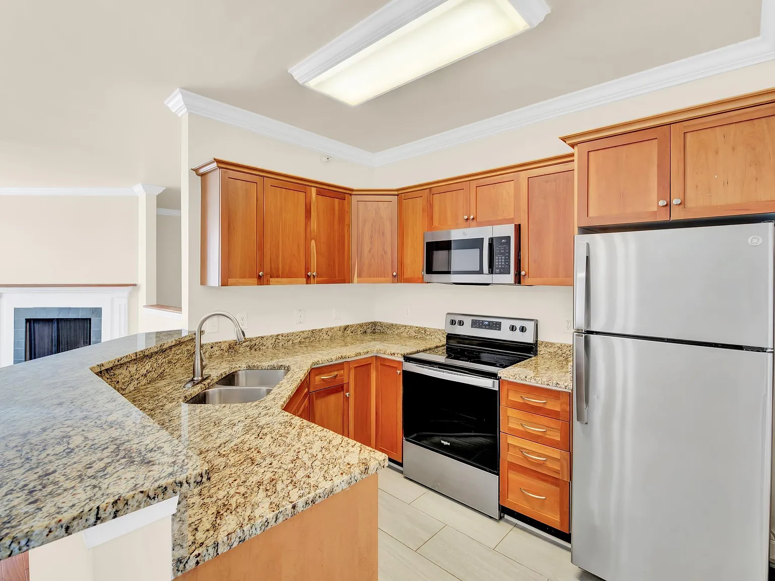 1 bed, 1.0 bath, 1116 sqft, $1,945 — Photo 4
