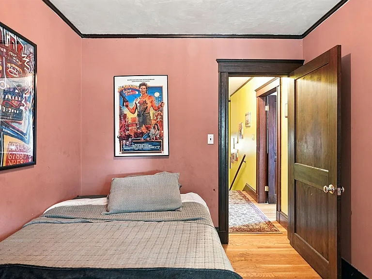 42 Norway Park — Photo 21