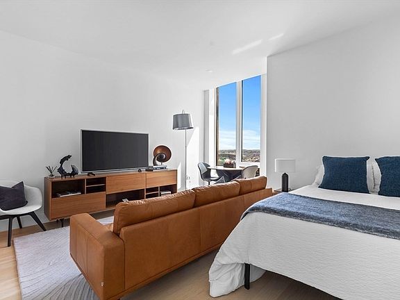 4th image of 380 Harrison Ave #U1005