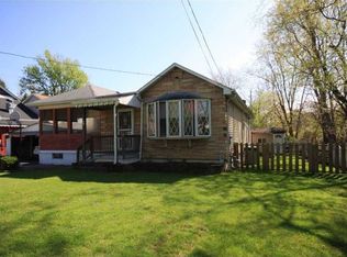 5 Walkers Mill Rd, Carnegie, PA 15106