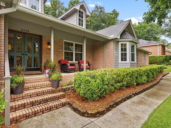 2nd image of 2946 Giverny Cir