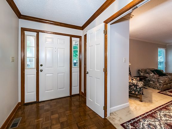 3rd image of 3525 Chilham Pl