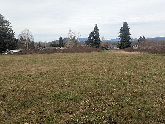 5th image of 3074 Swan Road