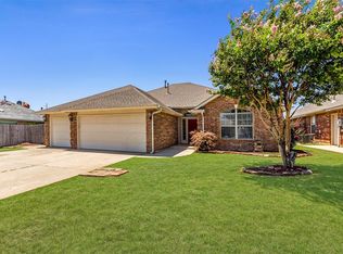 2609 Jefferson Dr, Moore, OK 73160