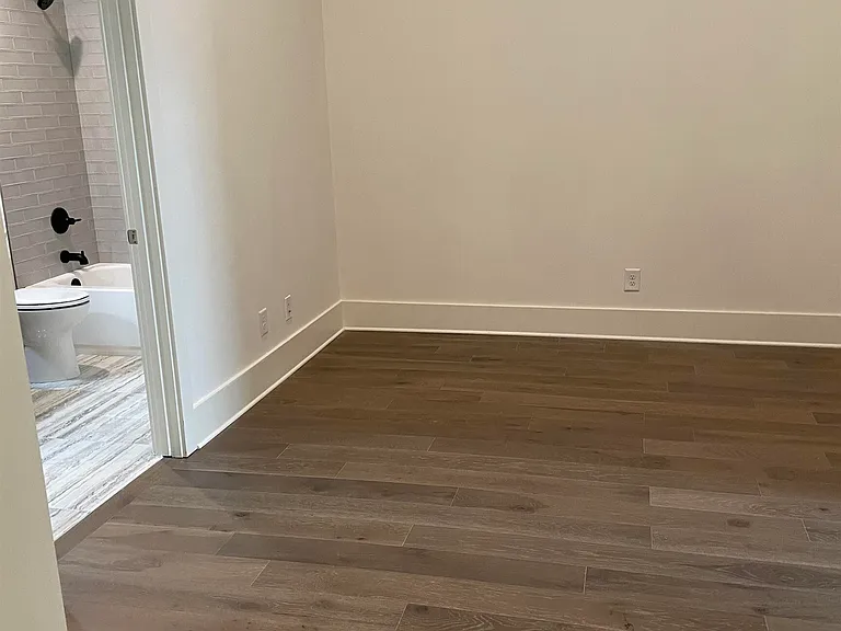 460 Heatherden Ave — Photo 20