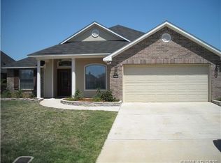 2215 Shumark Trl, Bossier City, LA 71111