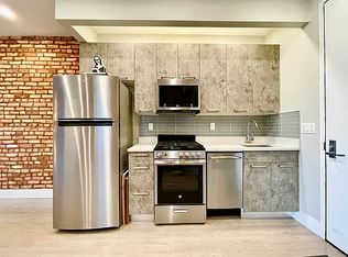 89 Beadel St APT 2, Brooklyn, NY 11222