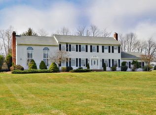 11 Brandywine Ct, Lafayette, NJ 07848