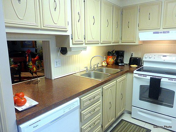 4th image of 2600 NE 1st Ln APT 305