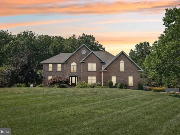 Jordan Rd, Orefield, PA 18069
