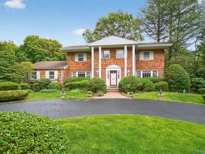 300 Circle Road, Syosset, NY, 11791