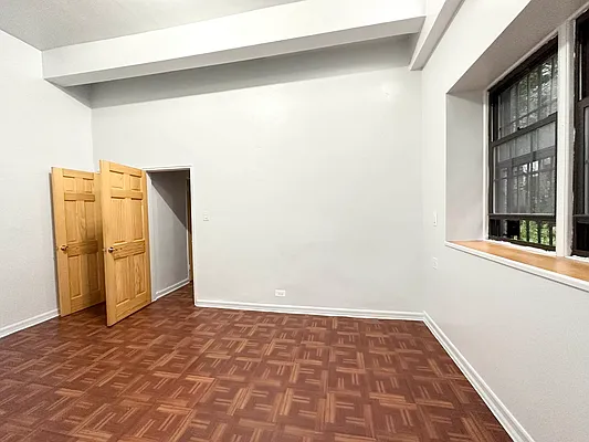 Rented by Premier One Realty LLC | media 11