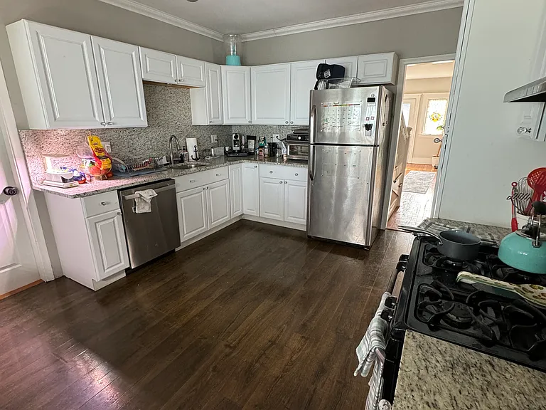 97 Court Rd #2 — Photo 2