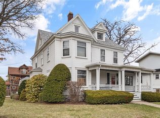 38 W Court St, Cortland, NY 13045