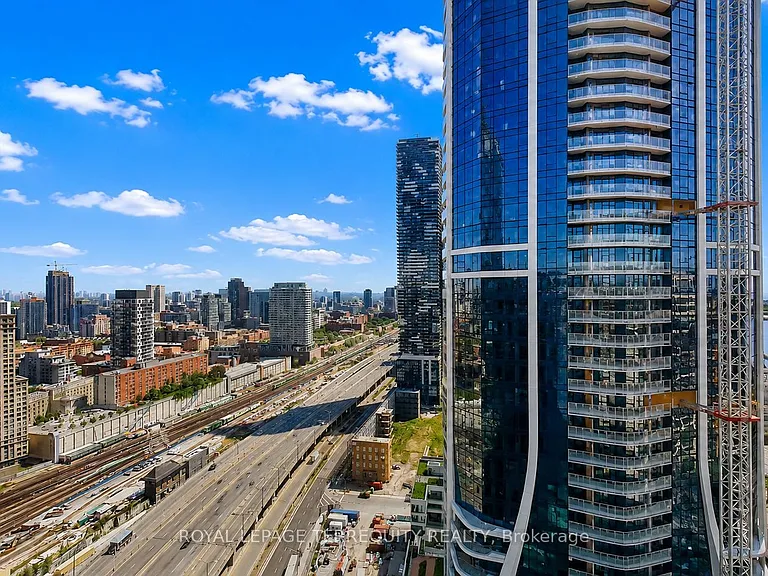 16 Yonge St #3408 — Photo 7