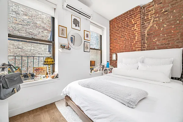 Rented by REAL New York | media 2