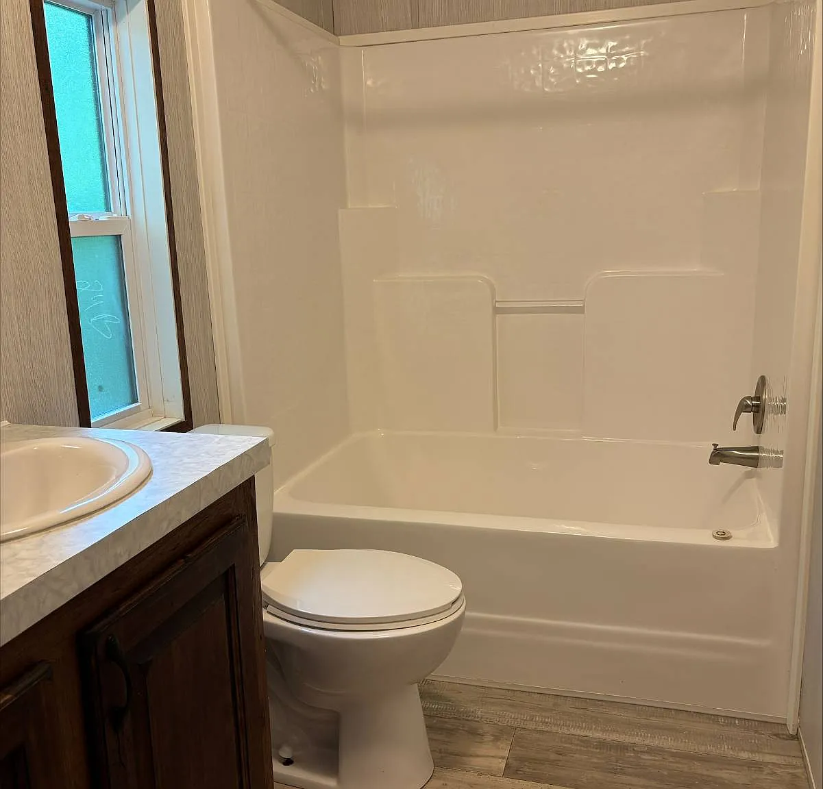 3 bed, 2.0 bath, 1152 sqft, $850 — Photo 4