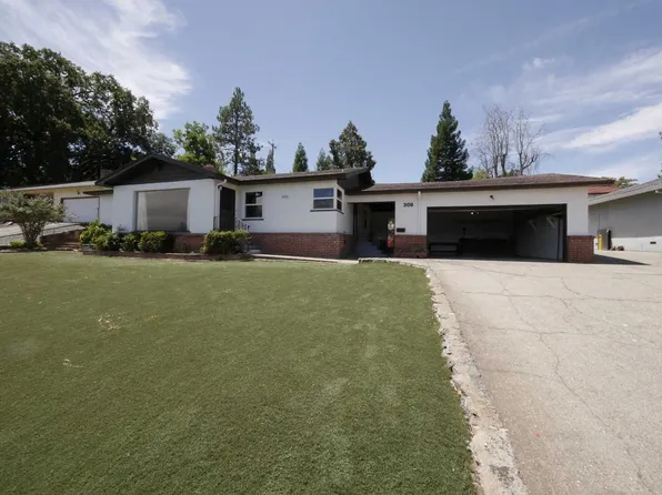 209 Schober Ave, Jackson, CA 95642
