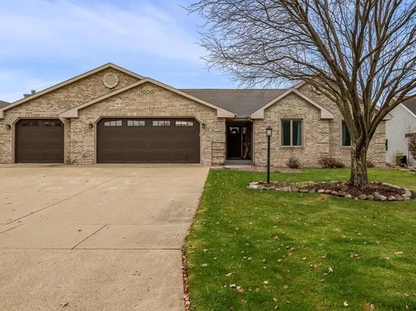 952 Bedford Drive, Janesville, WI 53546