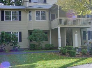 111 Trellis Dr, West Warwick, RI 02893