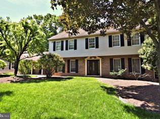 1457 Buck Hill Dr, Southampton, PA 18966