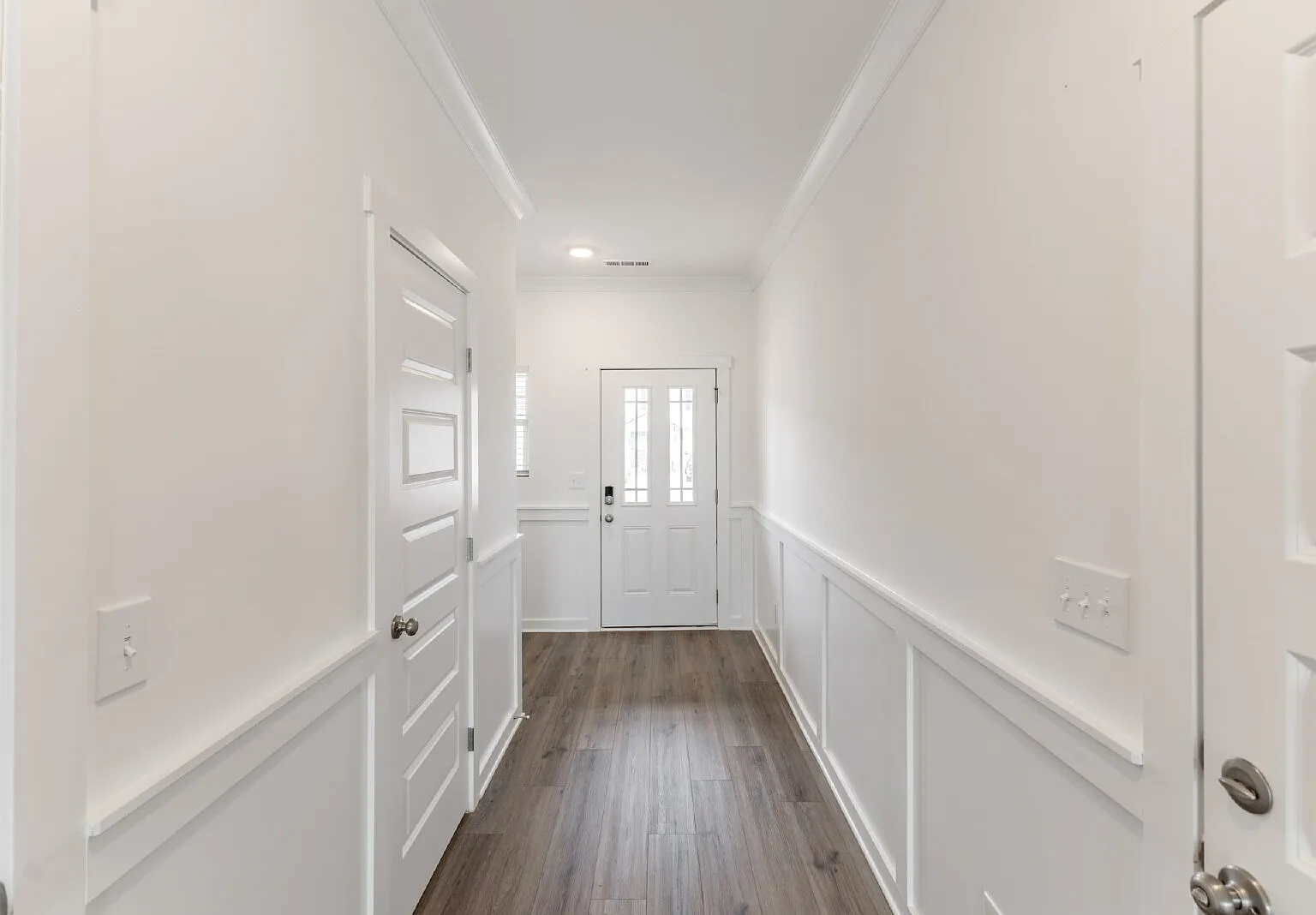 3 bed, 2.5 bath, 1500 sqft, $1,720 — Photo 4