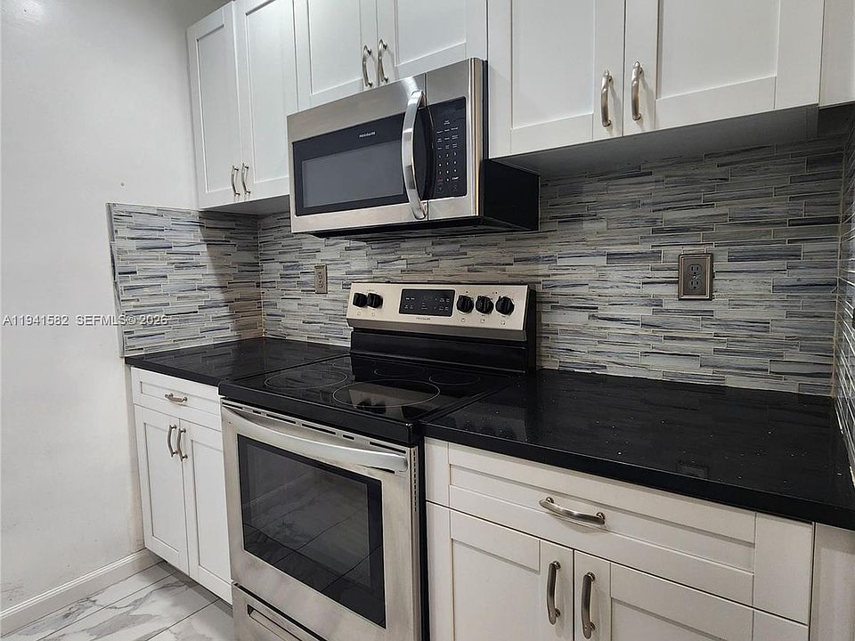 1st image of 2170 NE 51st Ct Unit B23