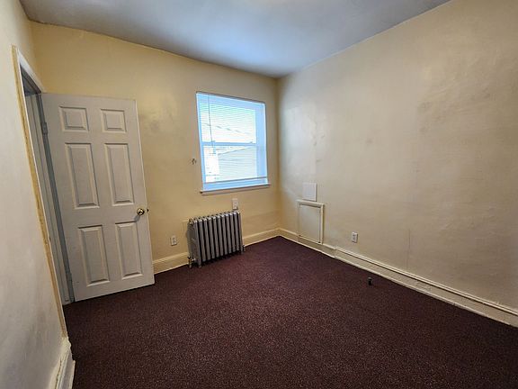 2nd image of 1527 S 4th St