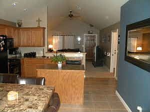 Dining/Kitchen