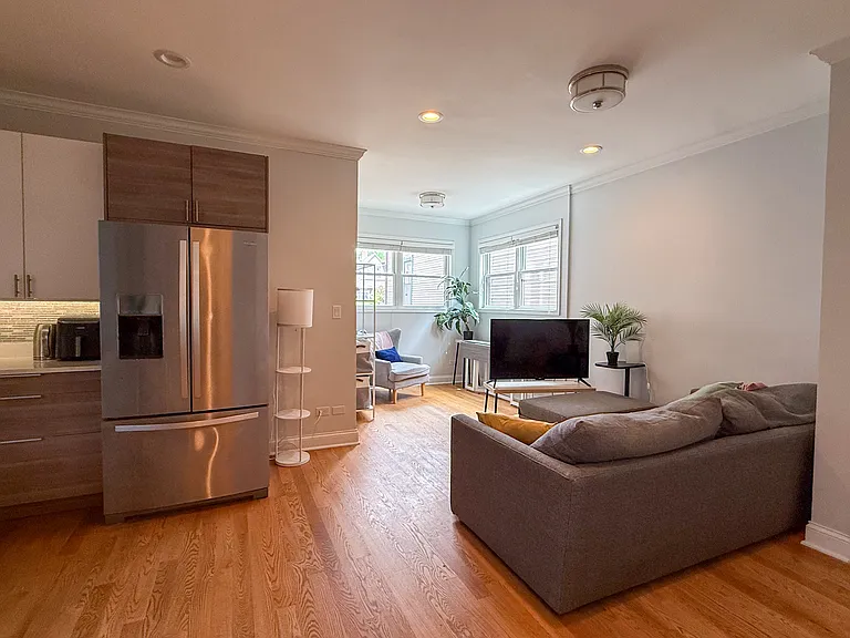 4236 N Albany Ave #1 — Photo 9