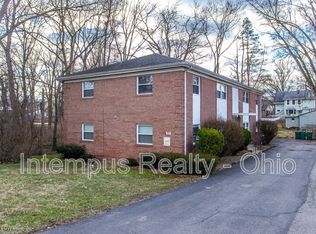 57 Willow Dr APT 3, Boardman, OH 44512