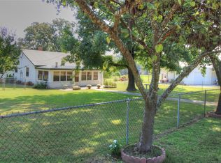 10102 N Bullard Chapel Rd, Tishomingo, OK 73460