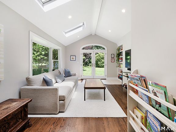 4th image of 17 Richmond Drive