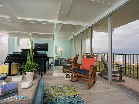 CHECK OUT THE BEACH VIEWS