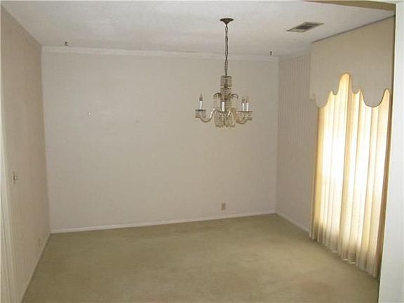 5th image of 3807 Peach Tree Ct