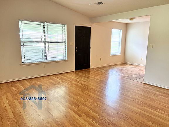 Living/dining
