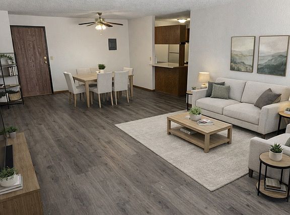 4th image of 5285 Manchester Dr #104