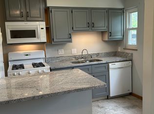 3084 Northwest Blvd #4, Columbus, OH 43221