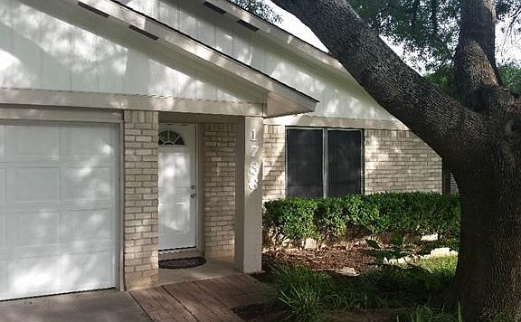 3rd image of 1736 Cricket Hollow Dr