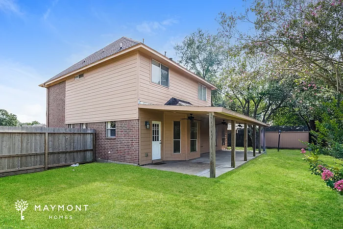 326 Dunford Ct — Photo 13
