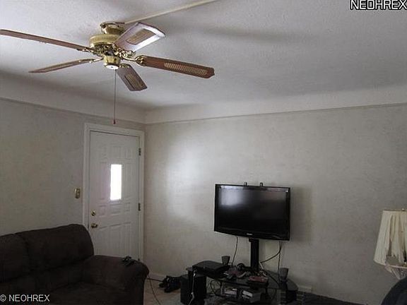 4th image of 9003 S Highland Ave