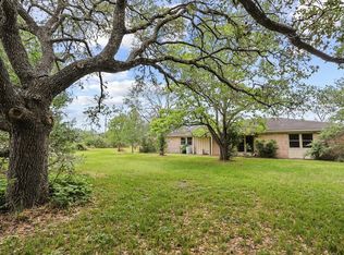 9342 White Creek Rd, College Station, TX 77845